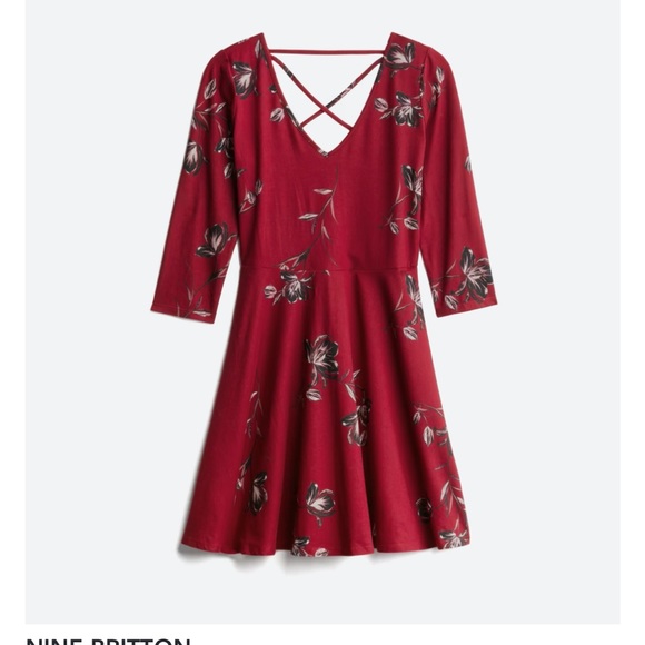 nine britton Dresses & Skirts - Nine Britton Brianna Back Detail Brush Knit Dress